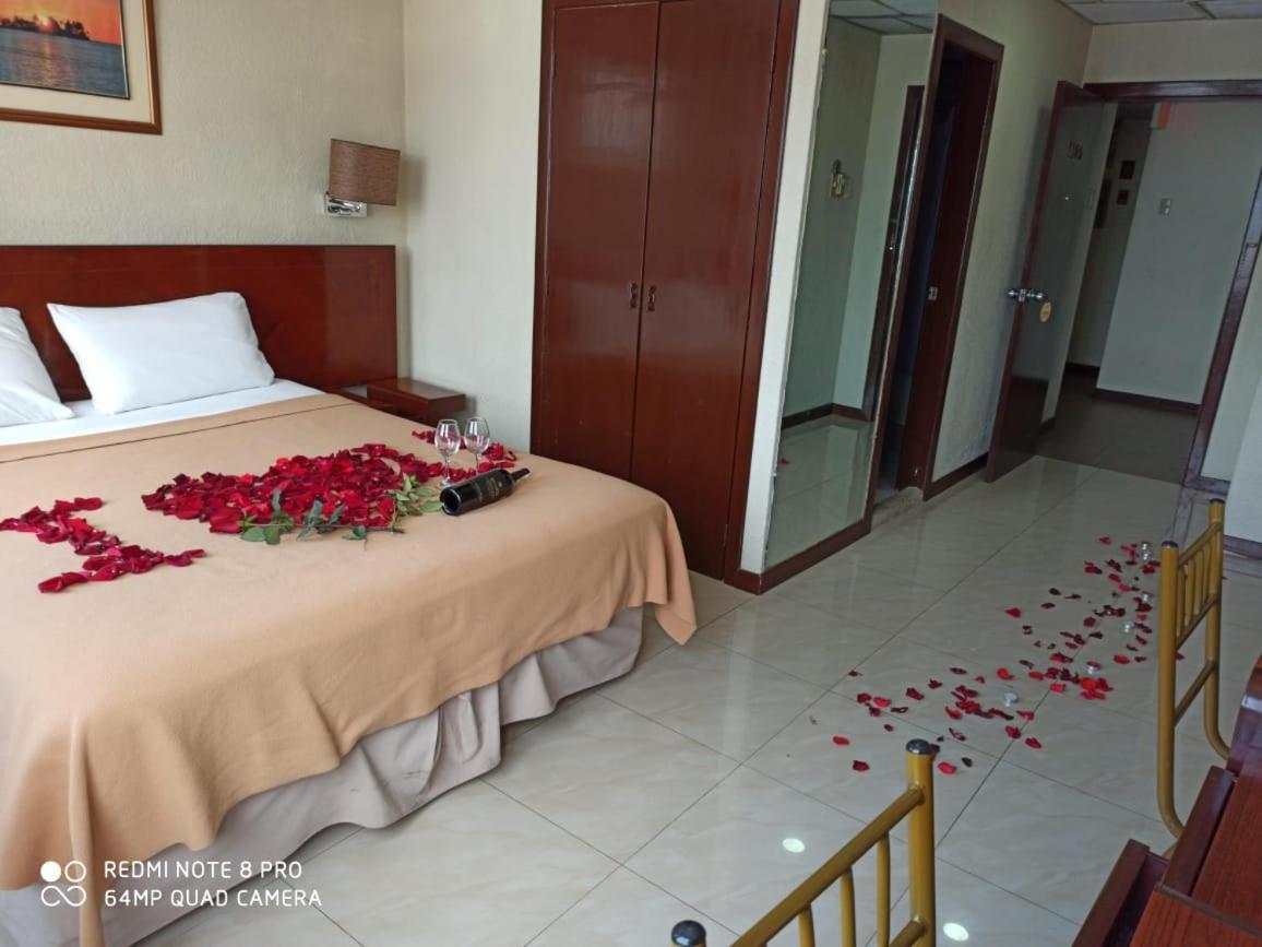 Sol De Oriente Hotel 4*